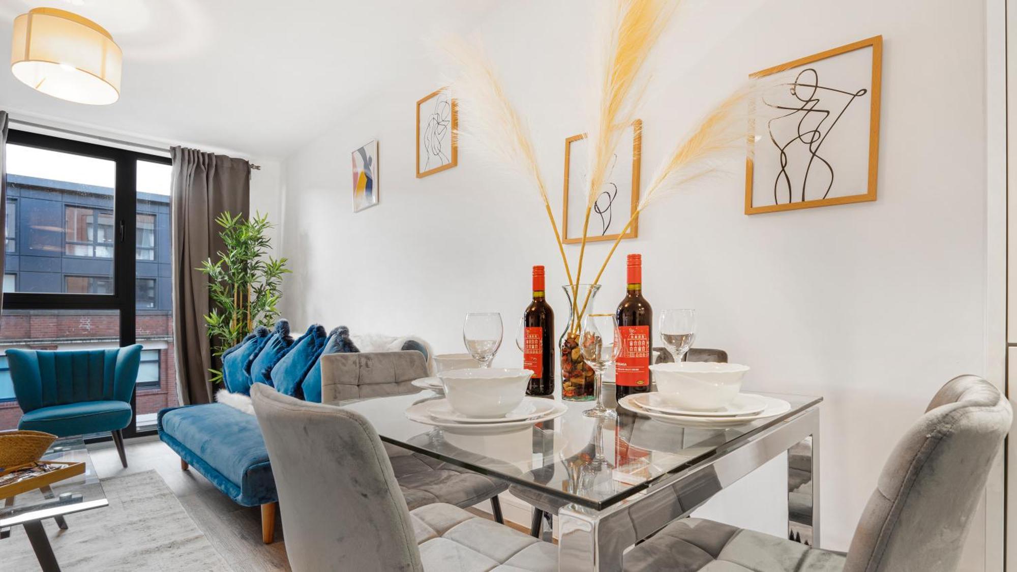 Oceanic Bliss: 2 Bed 2 Bath + Free Park + Netflix Διαμέρισμα Μπέρμιγχαμ Εξωτερικό φωτογραφία